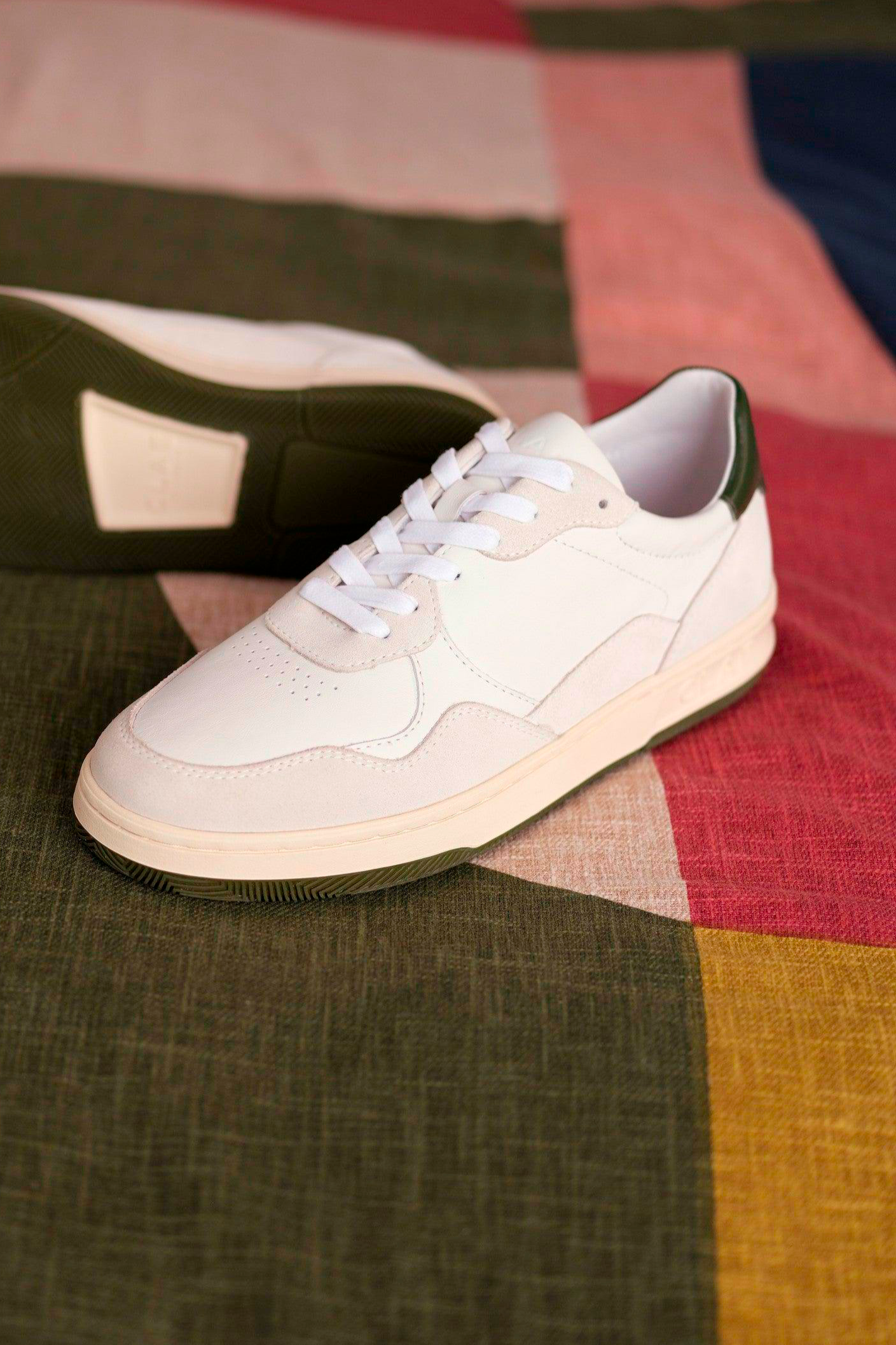 Off white off 2025 court 3. on feet