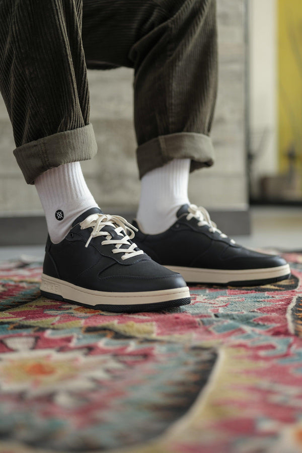 MALONE - CLAE