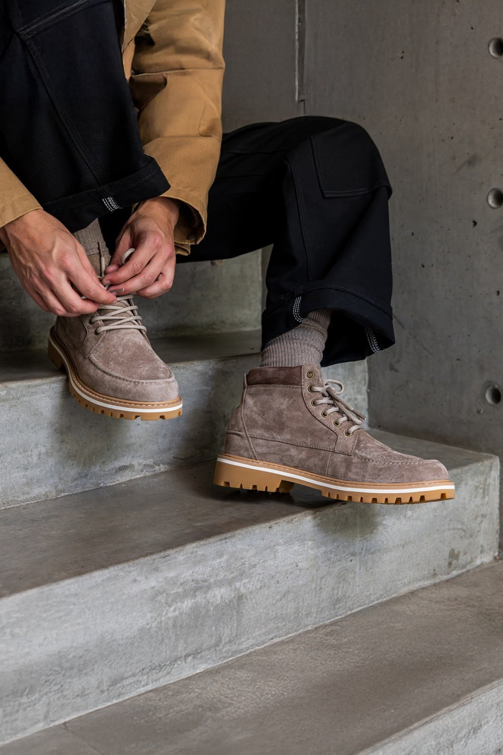 ROMARE_PORTABELLA_SUEDE_CL25CRM02-POS_3_