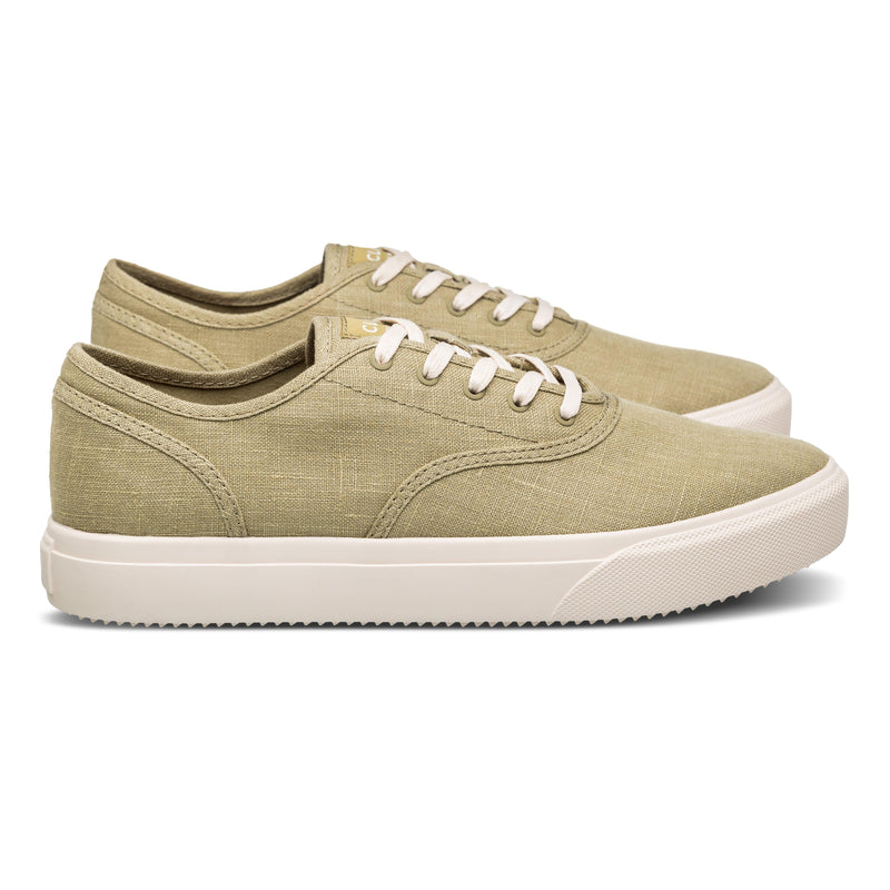 AUGUST - CLAE