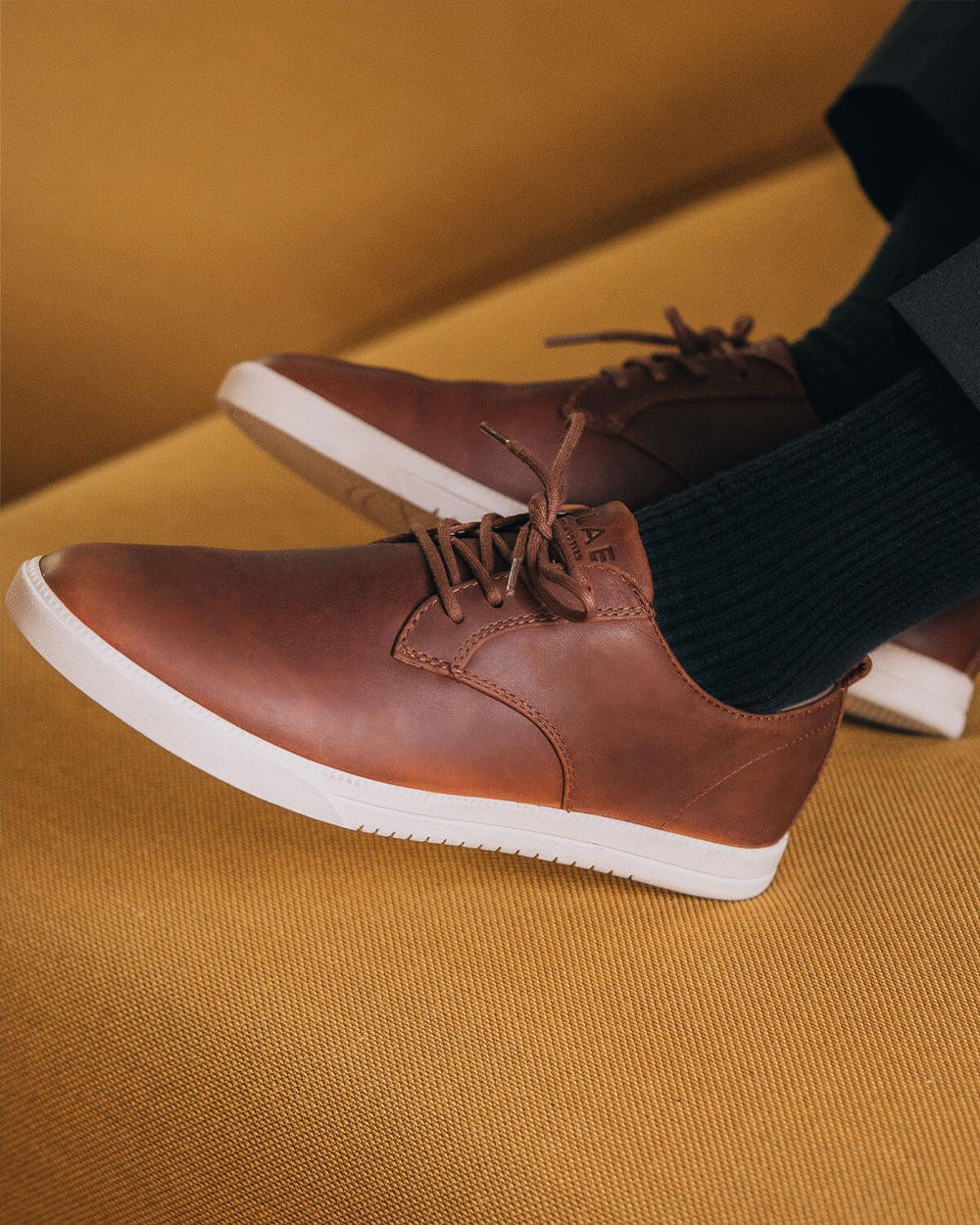 ELLINGTON_CHESNUT_OILED_LEATHER_CLA01246